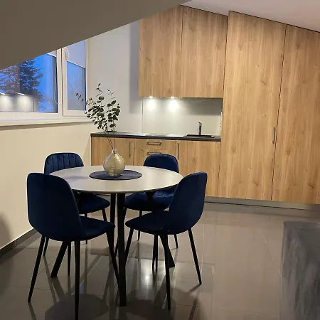 Krantine - Self Check In Apartment